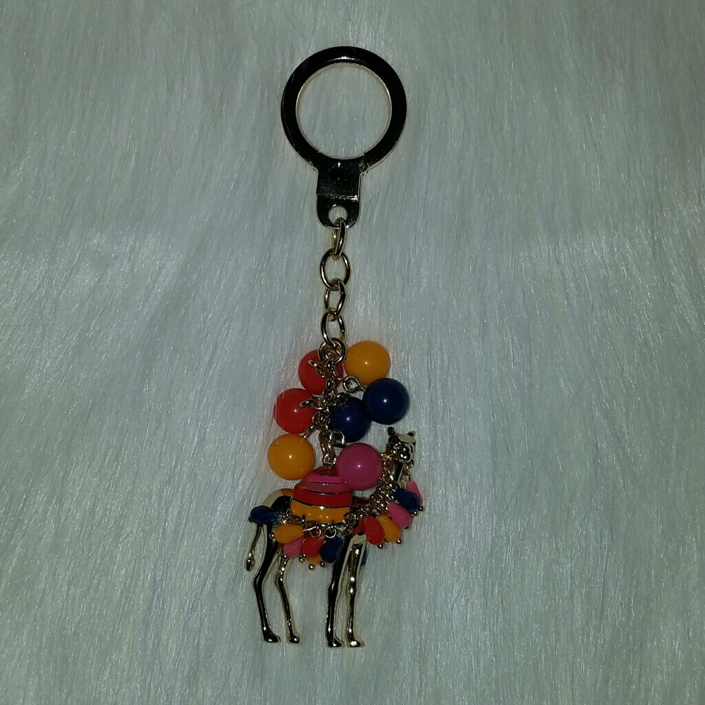 Kate spade spice things up  camel keychain - Picture 2 of 3